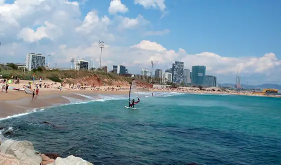 playa nova mar bella